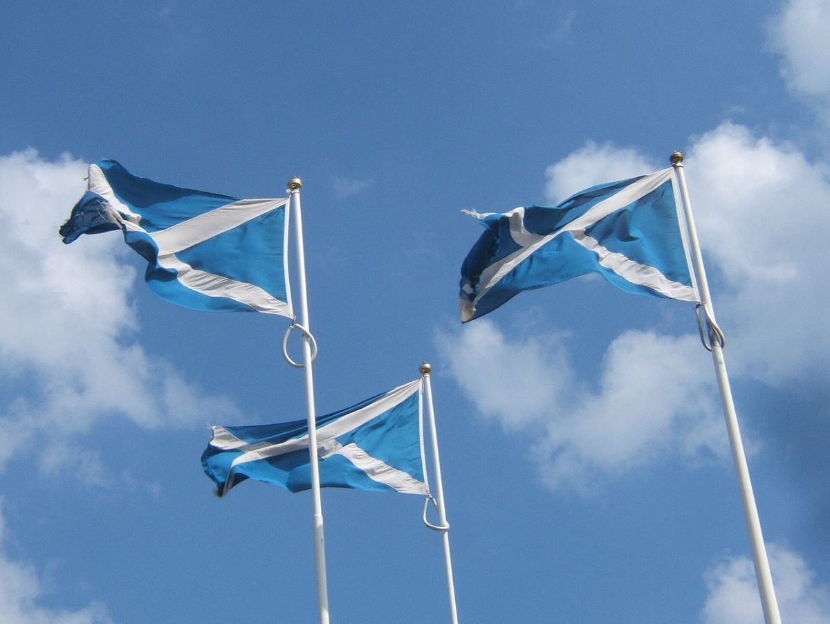 9-most-important-scottish-symbols-and-their-meanings-symbols-archive